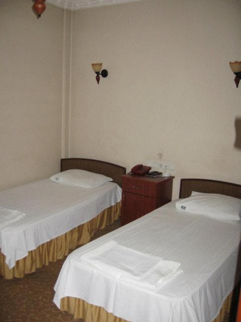 Hotel Atasayan Гебзе Екстер'єр фото